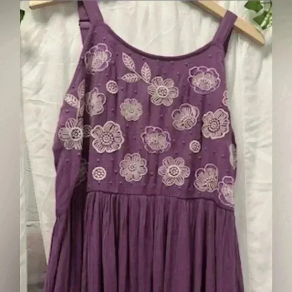 High Low Adjustable Purple Tank Dress with White Embroidery - Picture 4 of 7